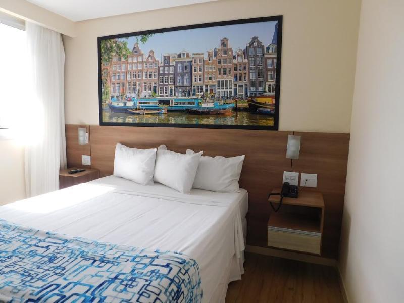 Hotel Amsterdam Montes Claros Exterior foto
